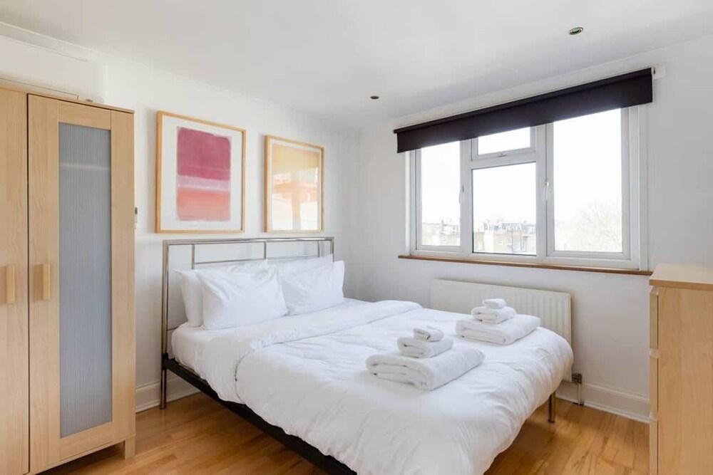 Bright Aircon Earls Court